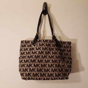 Michael Kors Signature Tote